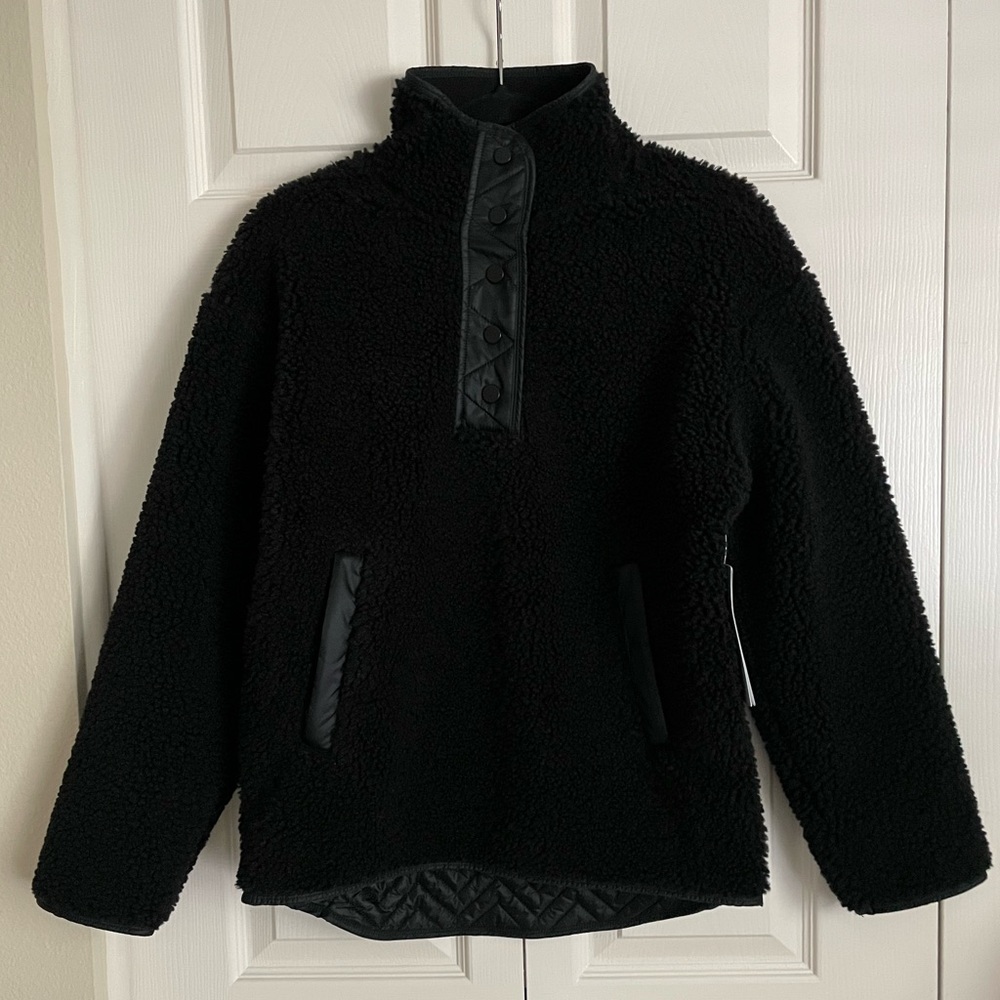 NWT Athleta Women’s Cozy Sherpa Snap Sweatshirt